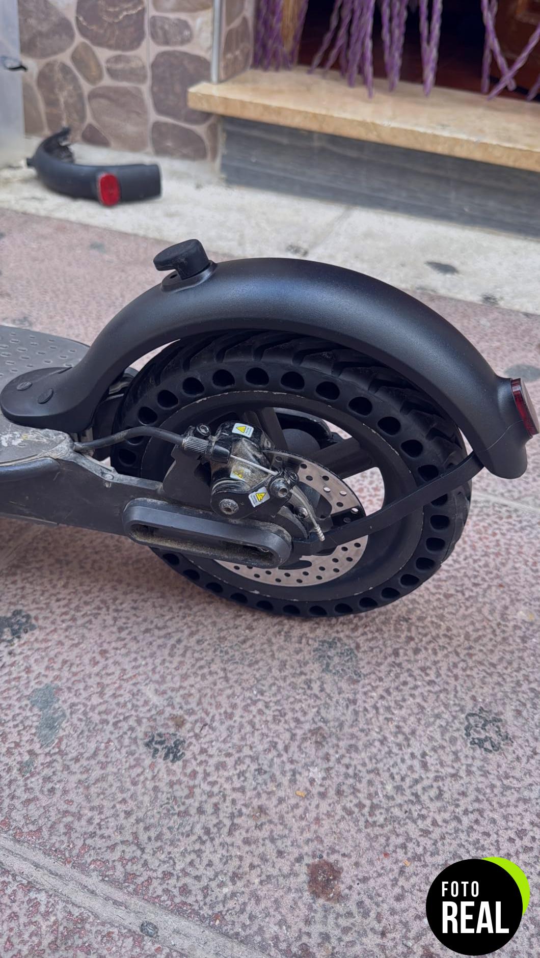 ainiv-guardabarros-scooter-xiaomi-m365-foto-2