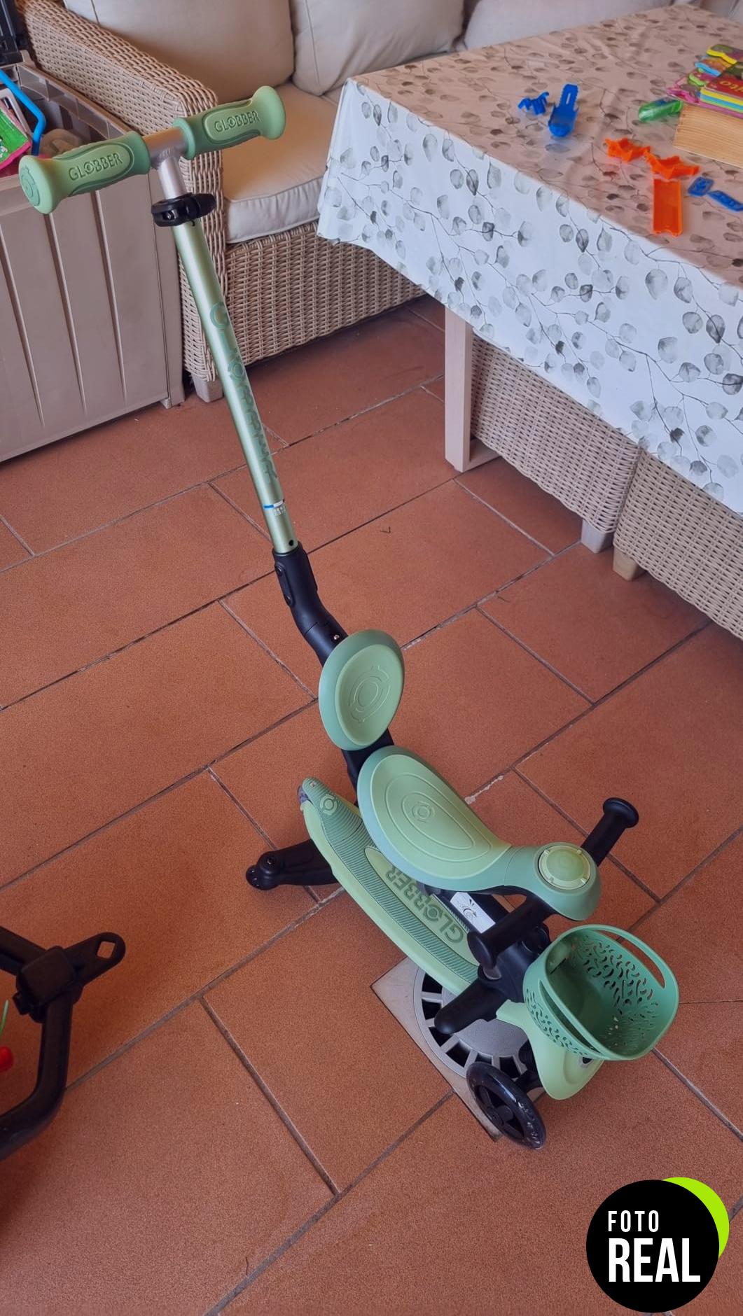 globber-patinete-baby-360-lights-foto-2