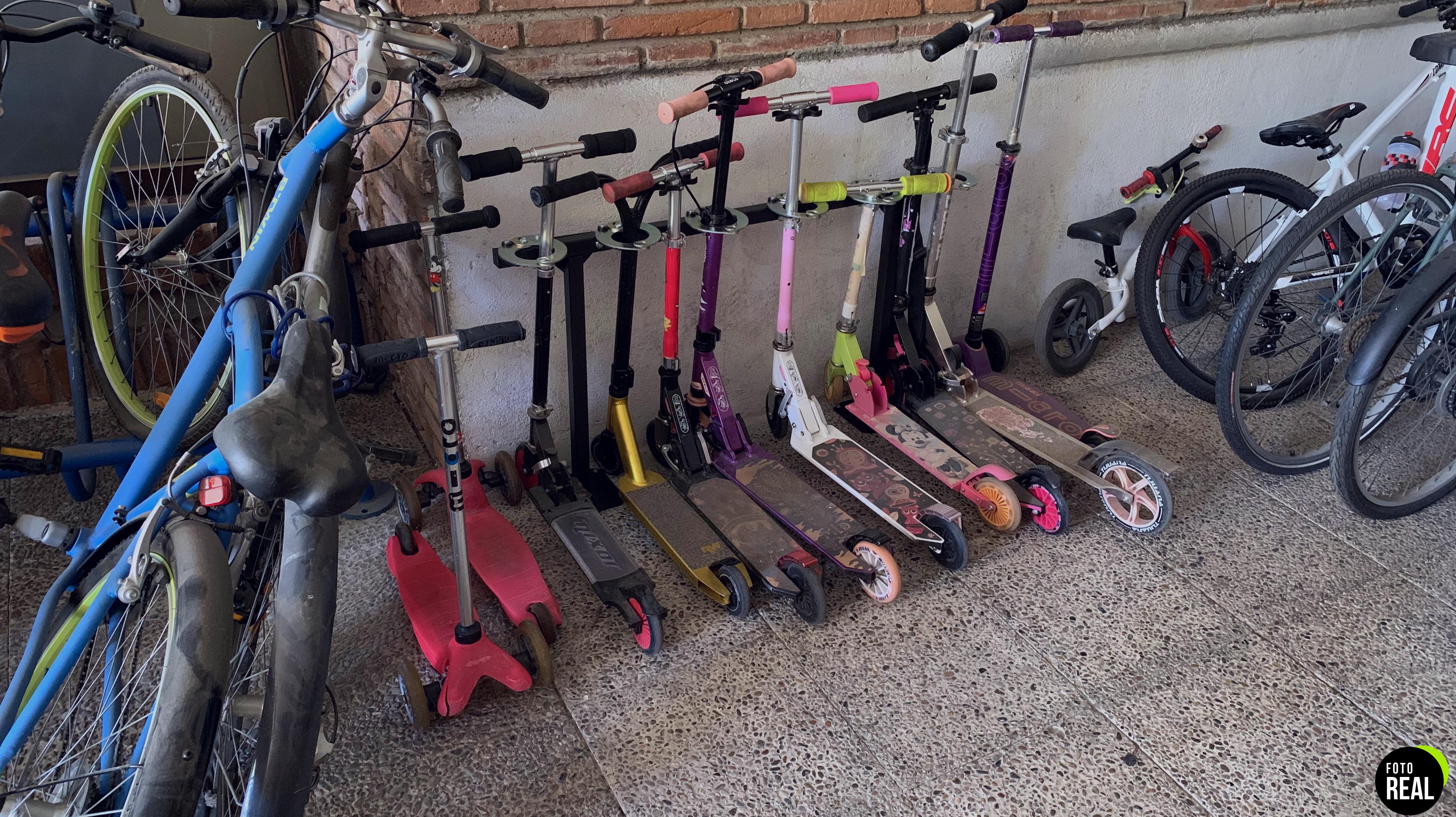 guarda-patinetes-6-unidades-106x50x24-5cm-foto-1