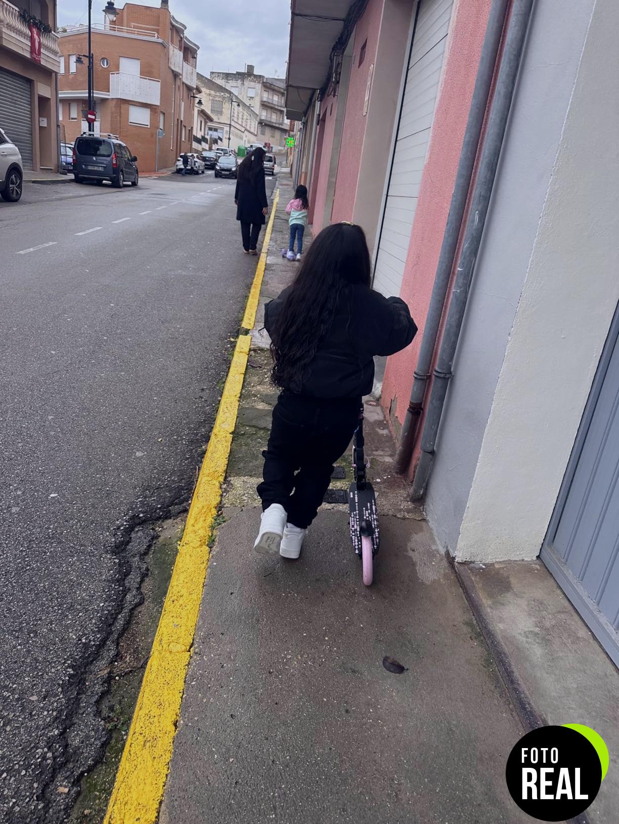 lionelo-luca-patinete-urbano-200mm-foto-2
