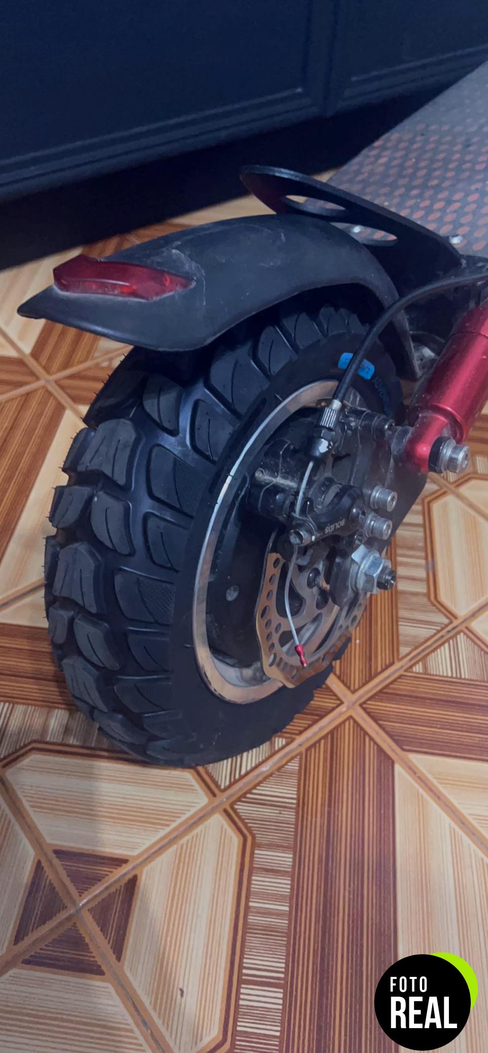 neumaticos-patinetes-speedway-allroad-foto-2