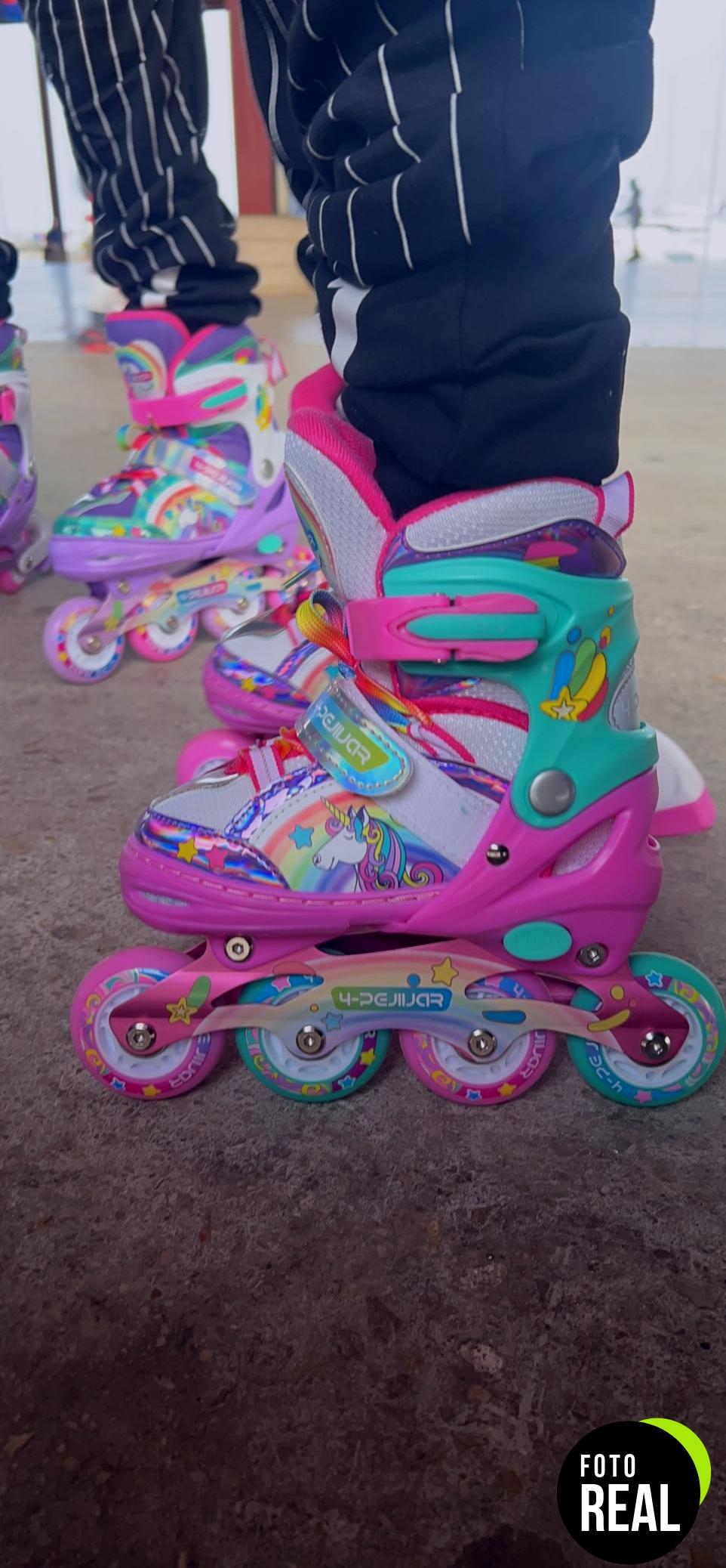patines-unicornio-ninas-4-ruedas-luminosos-foto-2